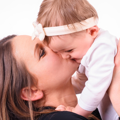 Photo de bébé avec maman